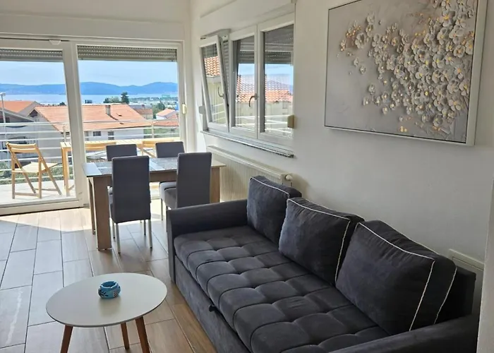 Lu Апартаменты