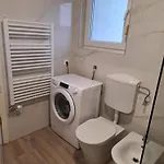 Lu Apartment *
