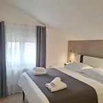Lu Apartment