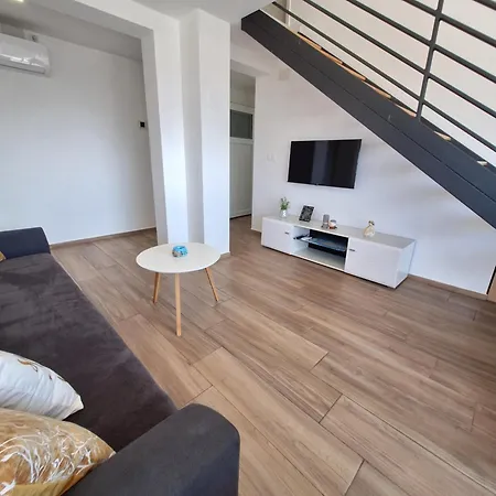Apartament Lu *